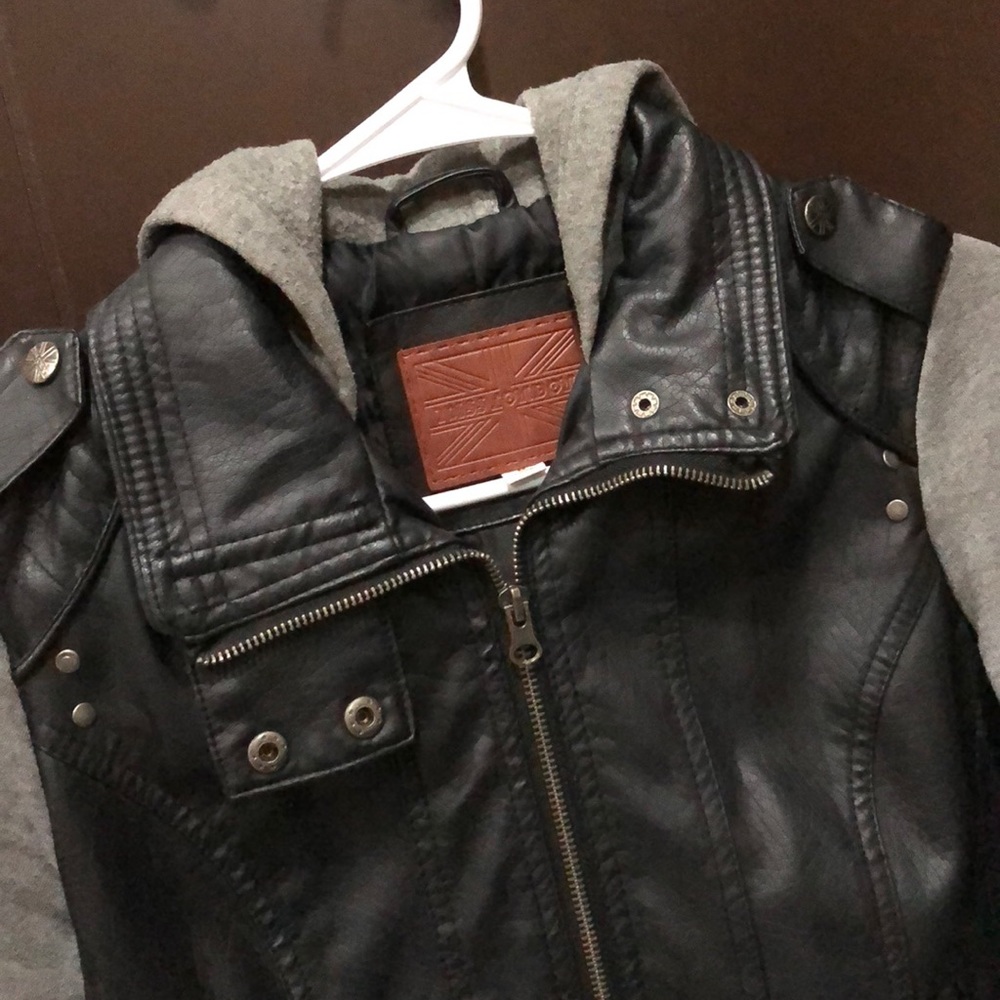 Jacket - Picture 6 of 8